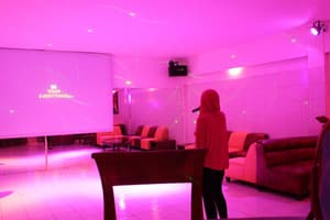 thumbnail: Karaoke room