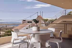 thumbnail: Terrace/patio