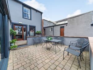 thumbnail: Terrace/patio