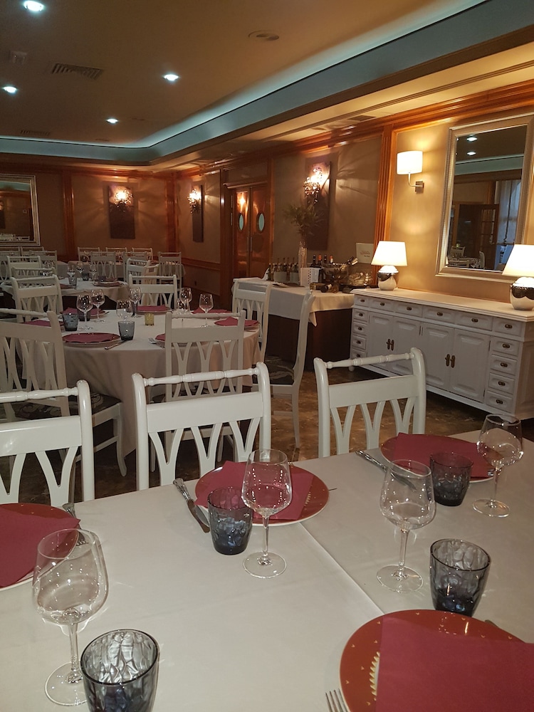 Restaurant-cafeteria