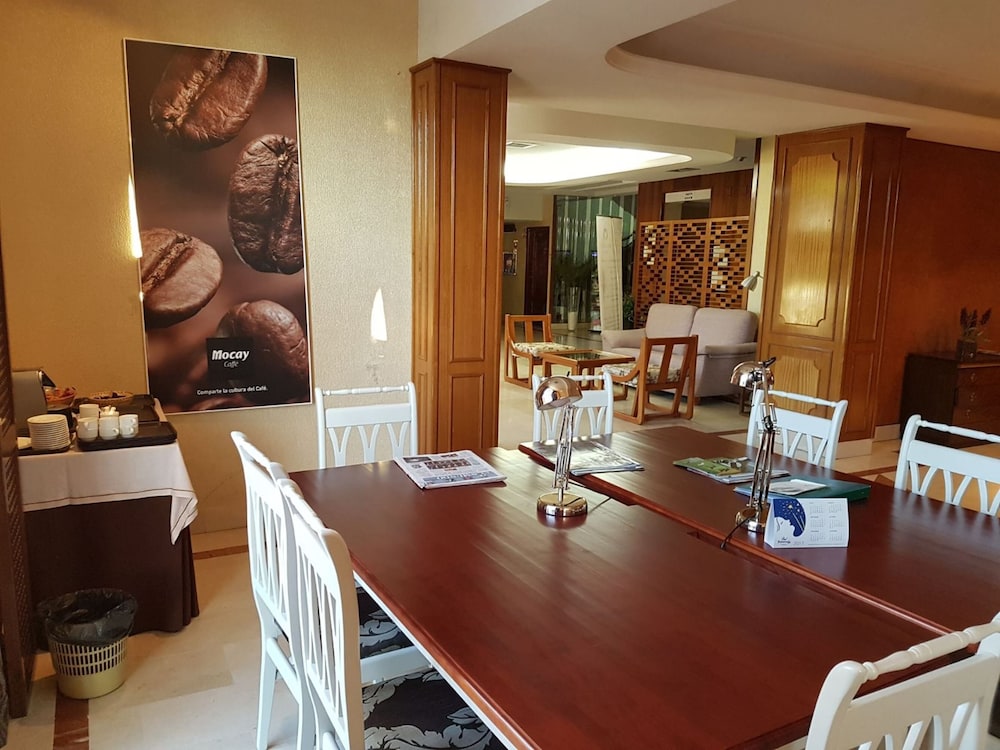 Restaurant-cafeteria