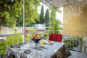 thumbnail: Terrace/patio