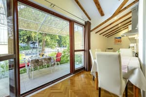 thumbnail: Interior