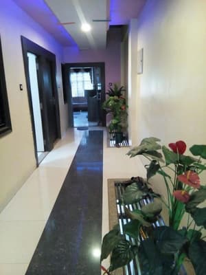 thumbnail: Hallway