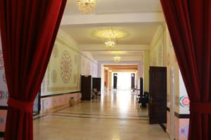 thumbnail: Hallway
