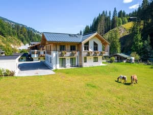 thumbnail: Exterior