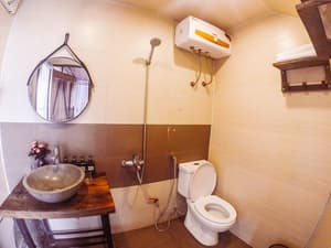 thumbnail: Bathroom