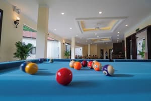 thumbnail: Billiards