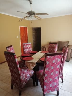 thumbnail: Breakfast area