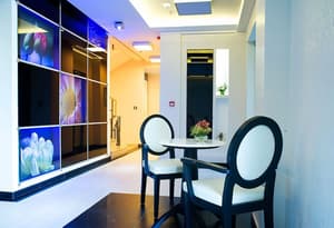 thumbnail: Lobby sitting area