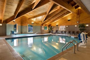 thumbnail: Pool