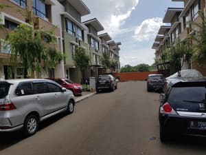 thumbnail: Exterior