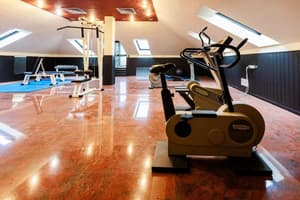 thumbnail: Gym