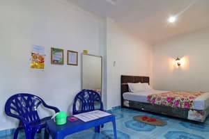 thumbnail: Interior