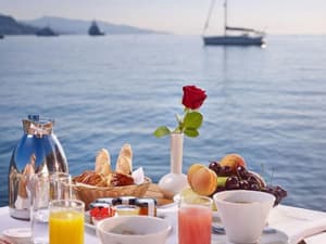 thumbnail: Restaurant
