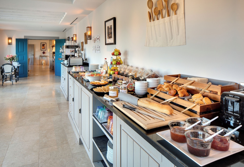 Restaurant-cafeteria