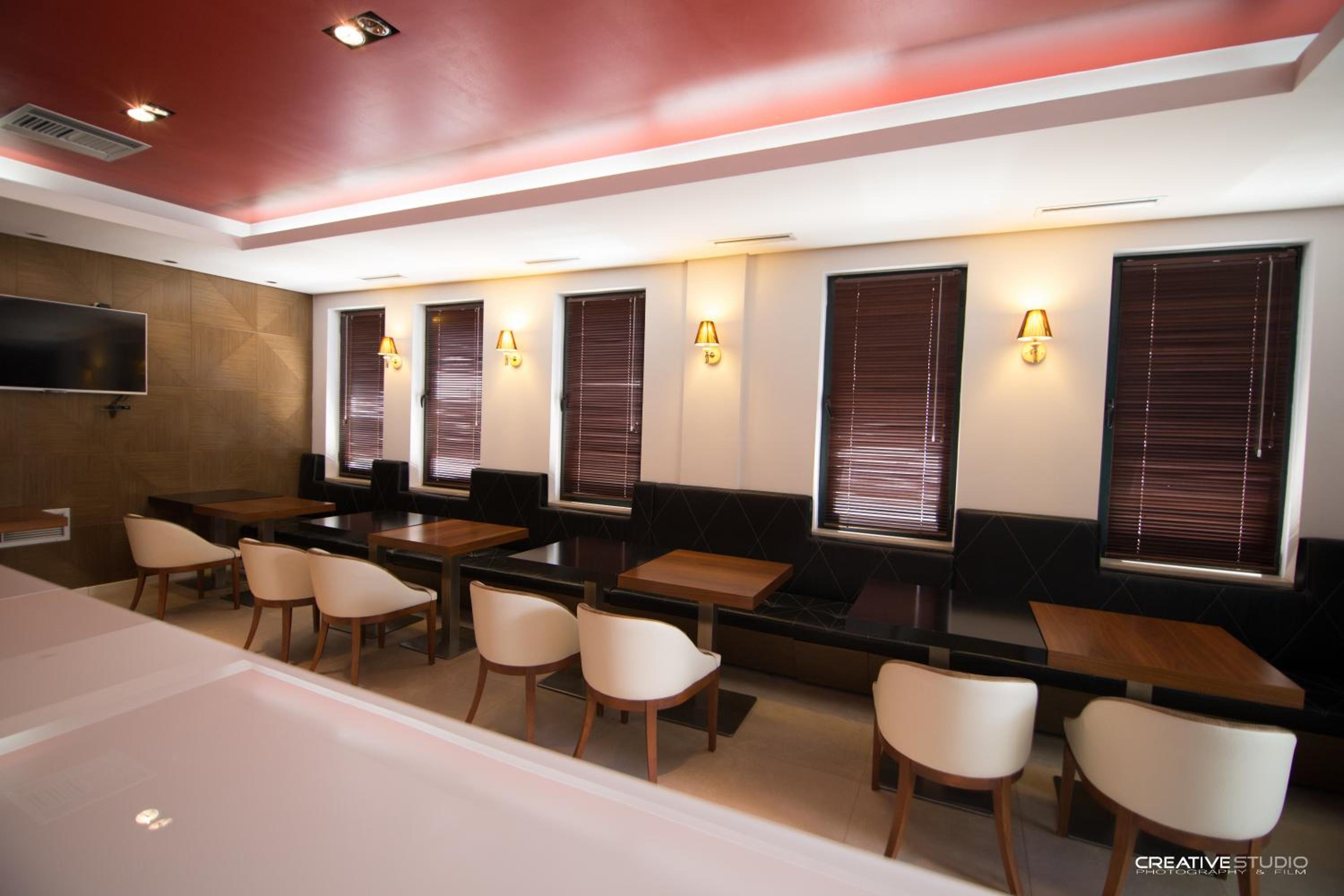 Restaurant-cafeteria