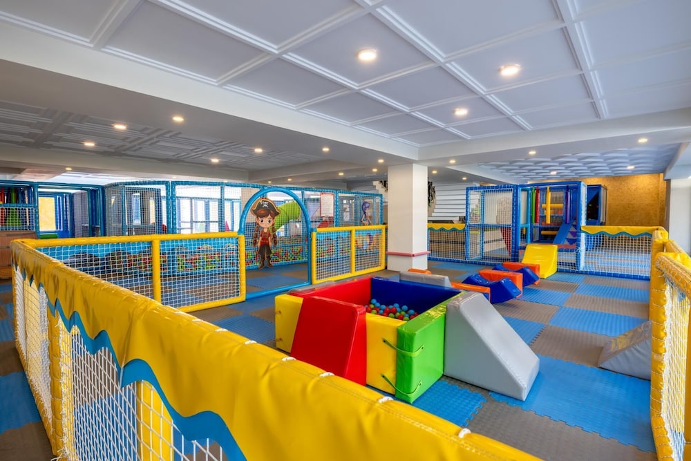 Children's play area - indoor