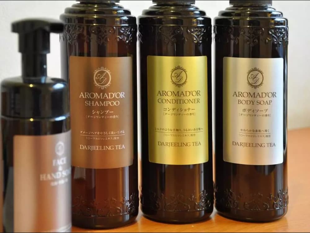 Bathroom amenities