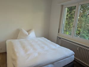thumbnail: Front of property