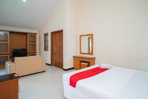 thumbnail: Room