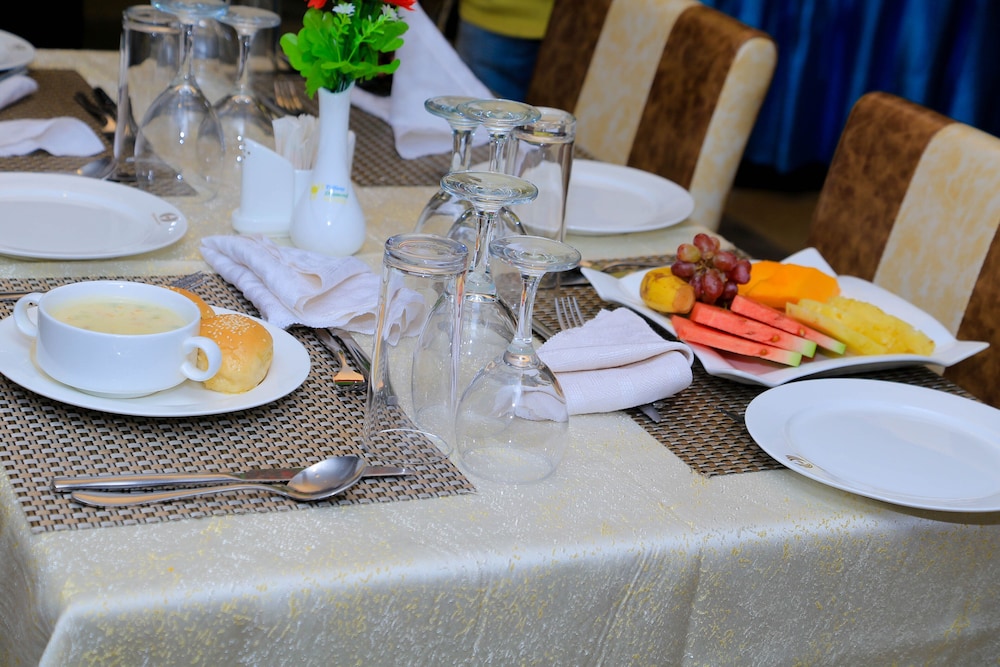 Restaurant-cafeteria