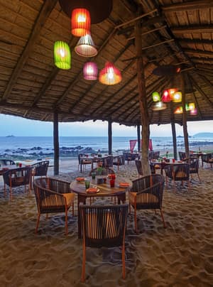 thumbnail: Restaurant