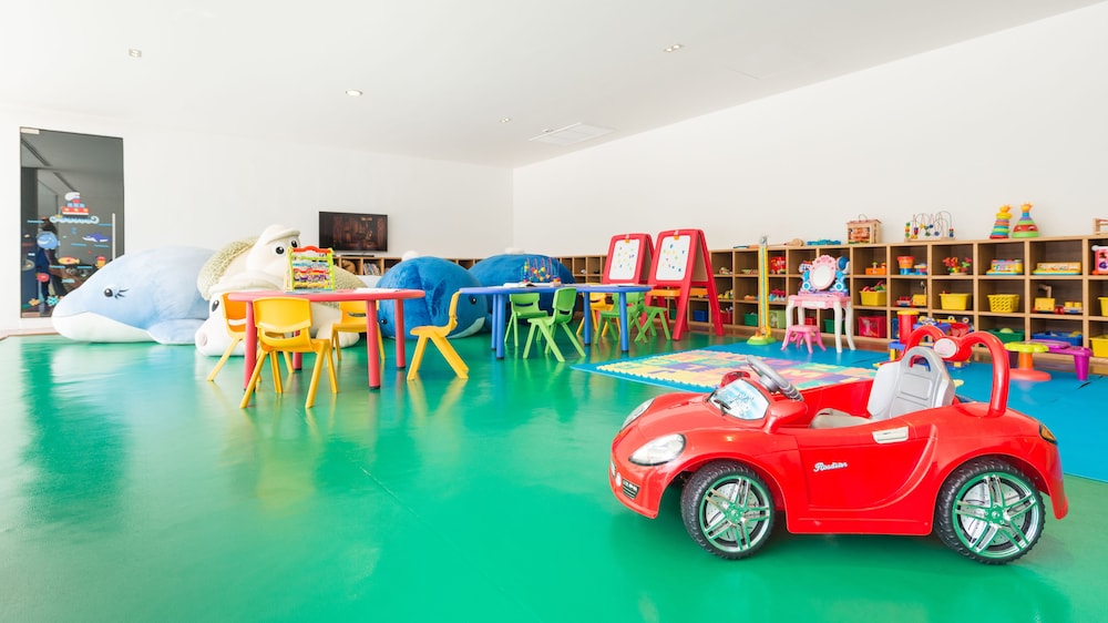 Children's play area - indoor