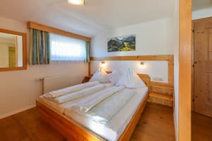thumbnail: Room amenity