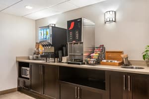 thumbnail: Breakfast area