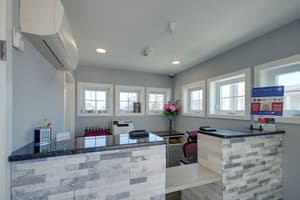 thumbnail: Interior detail