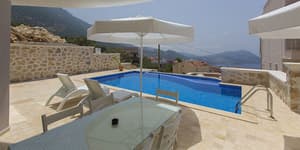 thumbnail: Outdoor pool