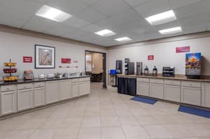 thumbnail: Breakfast area
