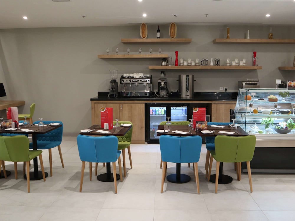 Restaurant-cafeteria