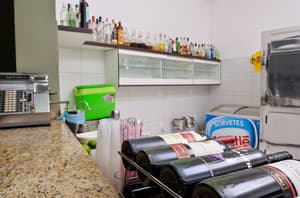 thumbnail: Bar (on property)