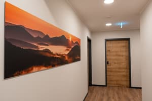 thumbnail: Hallway