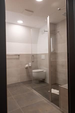 thumbnail: Bathroom shower