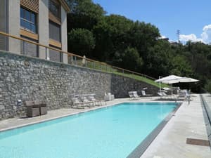 thumbnail: Pool