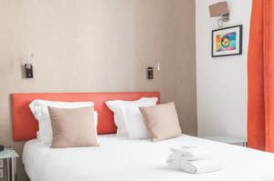 thumbnail: Room