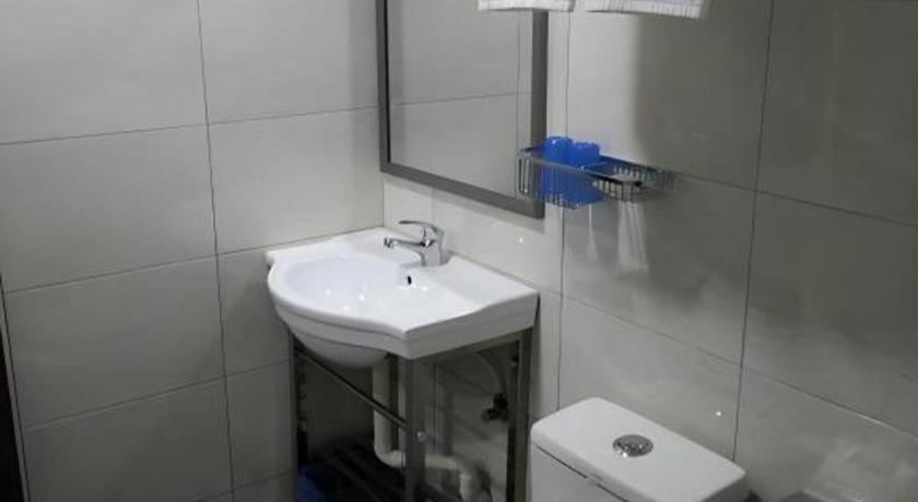 716847928.jpg