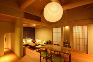 thumbnail: In-room dining