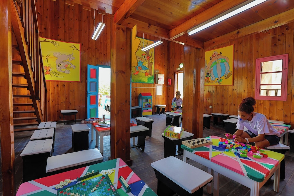 Children's play area - indoor