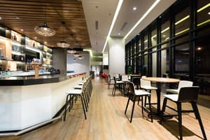 thumbnail: Bar (on property)