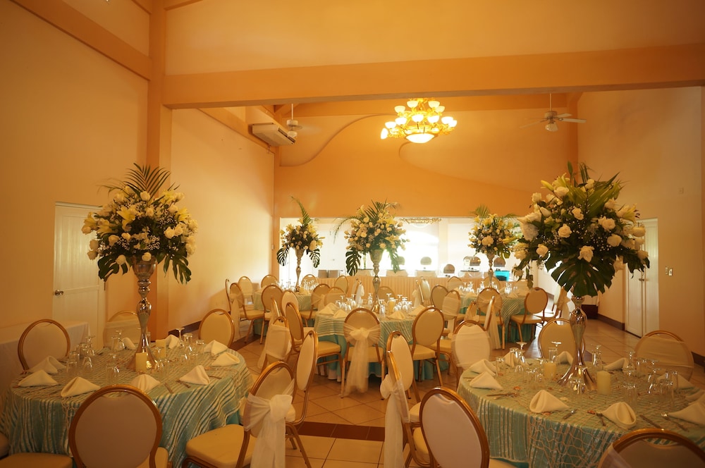 Restaurant-cafeteria