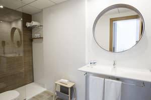thumbnail: Bathroom