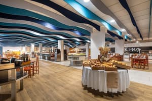 thumbnail: Restaurant