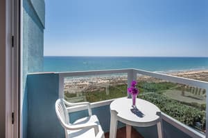 thumbnail: Terrace/patio