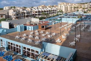 thumbnail: Terrace/patio