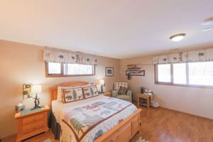 thumbnail: Interior