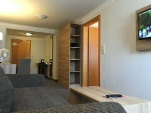 thumbnail: Room amenity